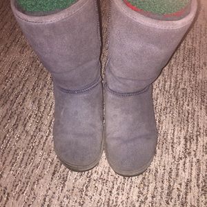 Grey BearPaw Boots